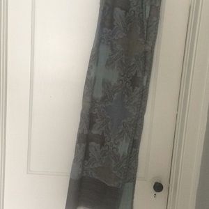 Wrap/scarf/table scarf